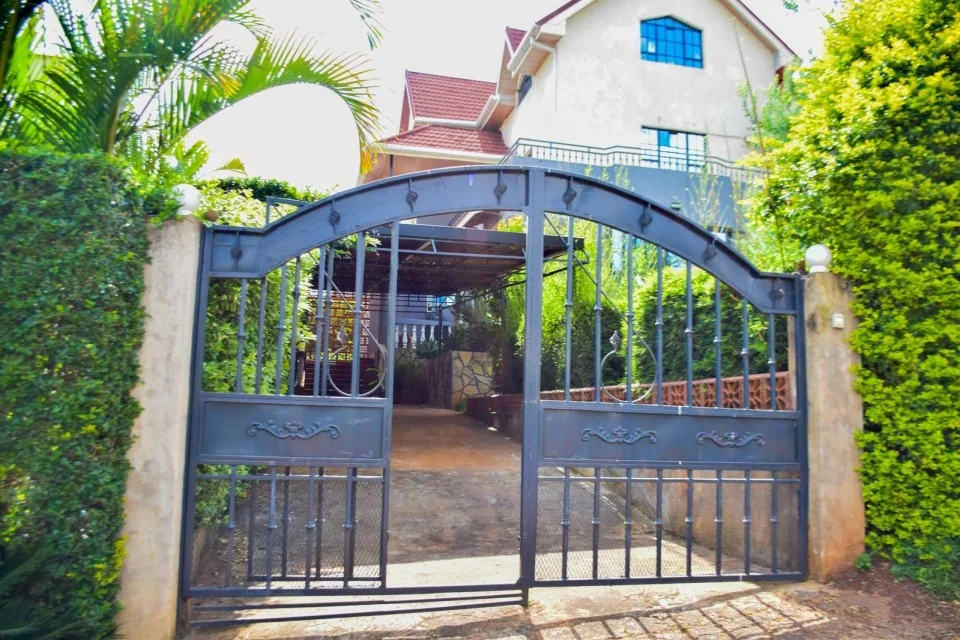 Four Bedroom House For Sale in Migaa