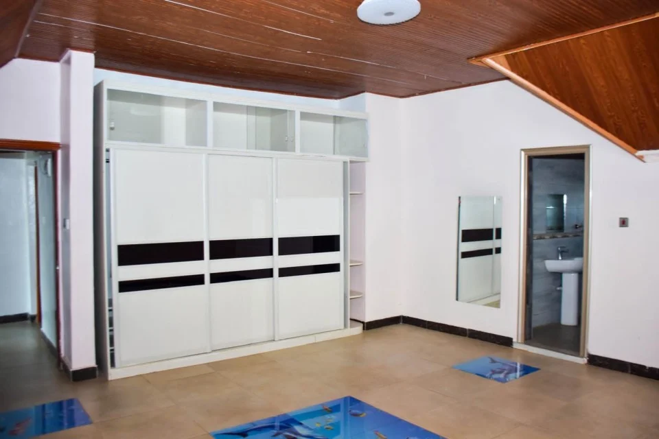 Four Bedroom House For Sale in Migaa